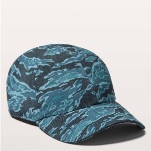 Lululemon Men’s Lightspeed Run Hat Tiger Camo Multi Blue